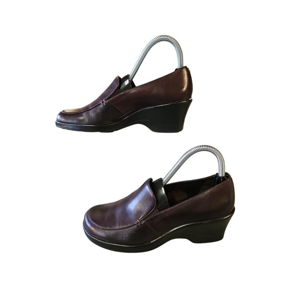 Clarks Shoes - Clarks Women's Brown Loafers Sz 7